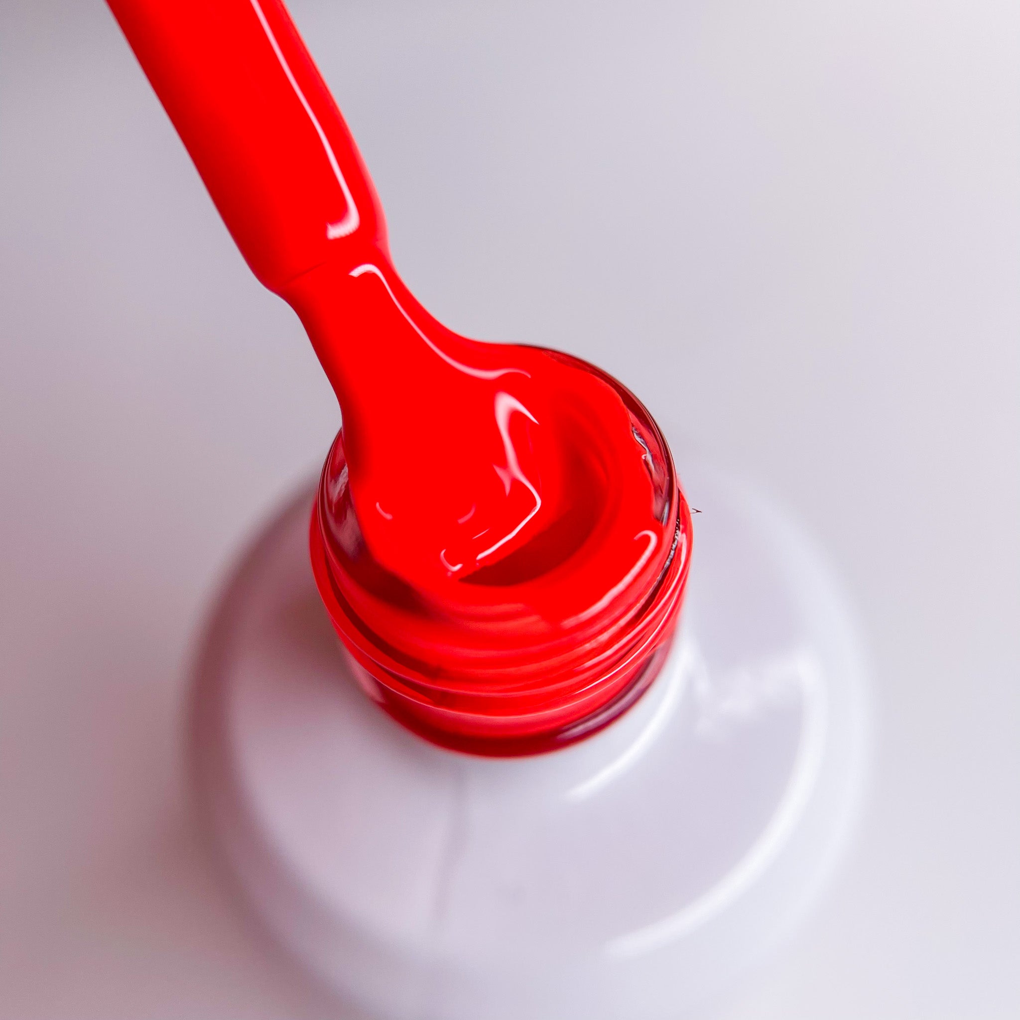 BRIGHT RED