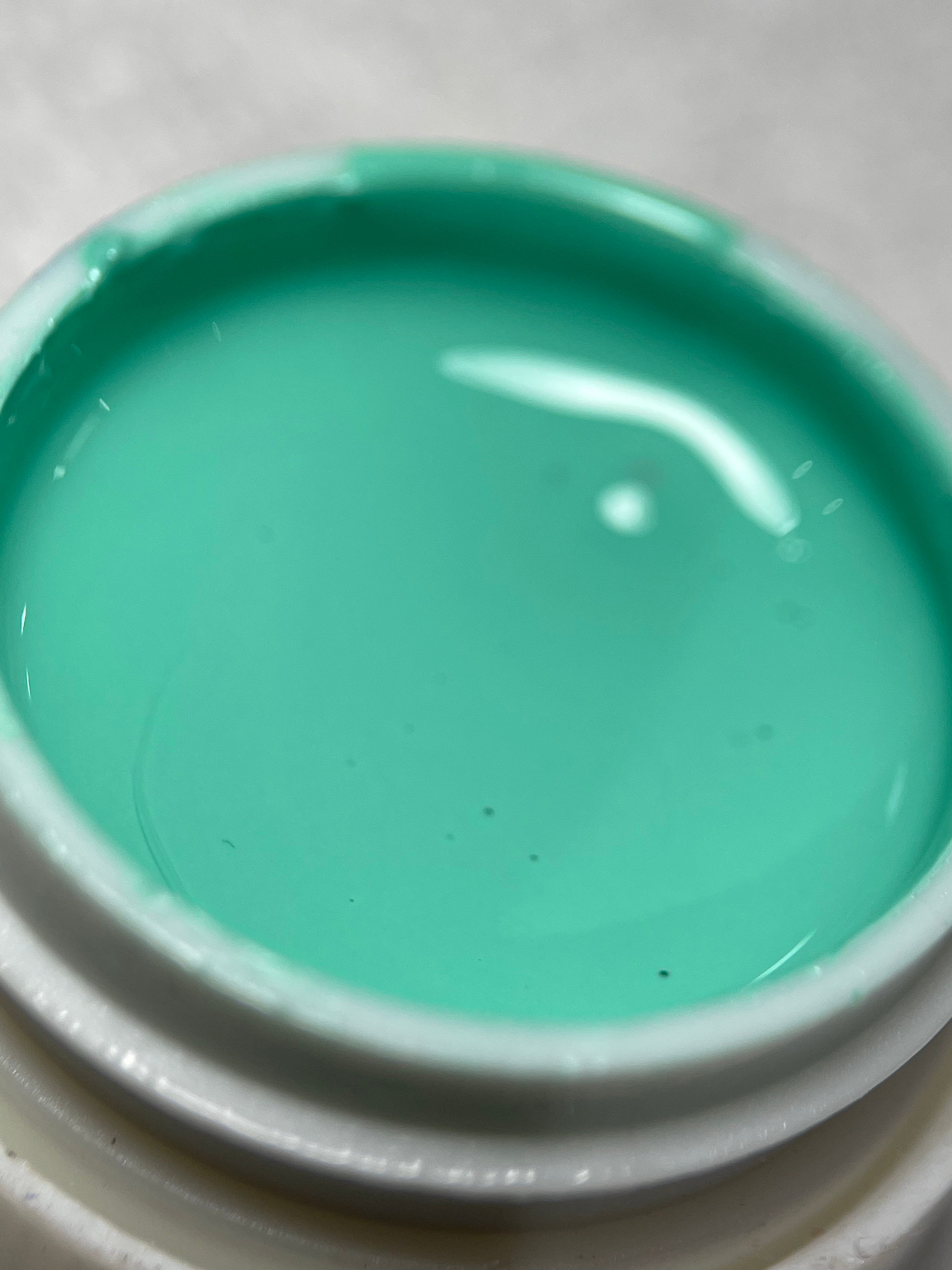 RADIANT TURQUOISE