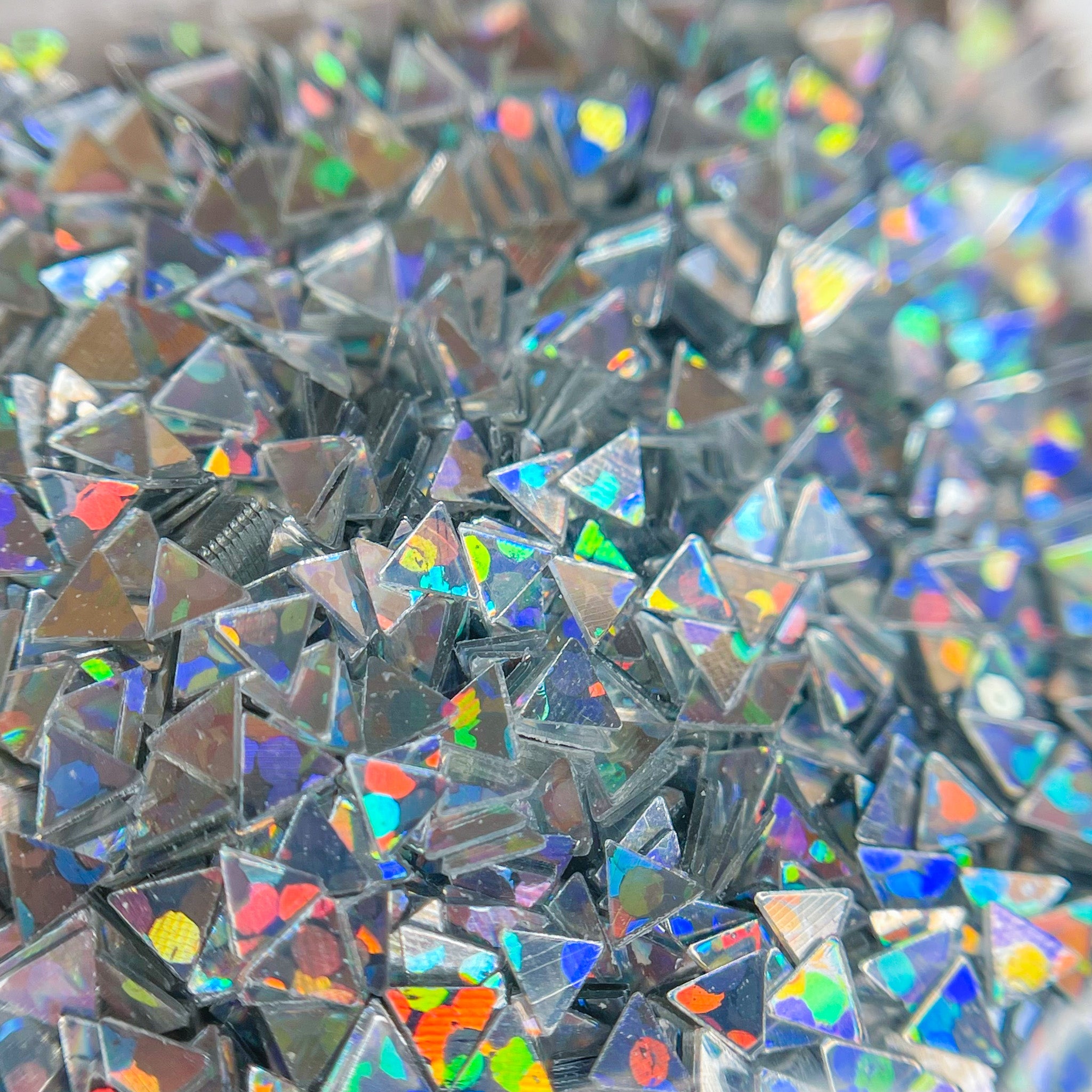 HOLO TRIANGLES